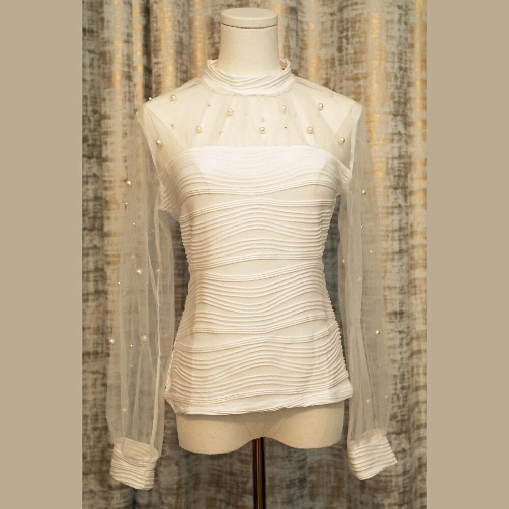 Chicme Winter White Holiday Blouse Size S (NWT)